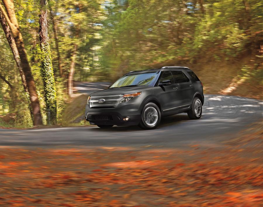  Ford Explorer Sport 2012 года  (фото 94 из 94)